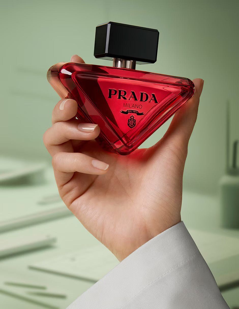 Prada Paradoxe Radical Essence Eau de Parfum para Mujer